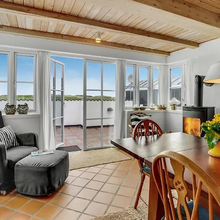 Beautiful In With Sauna Vakantiehuis