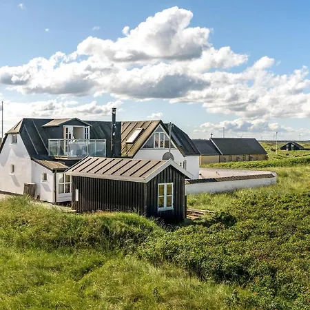 Amazing Home In Frostrup With Sauna *