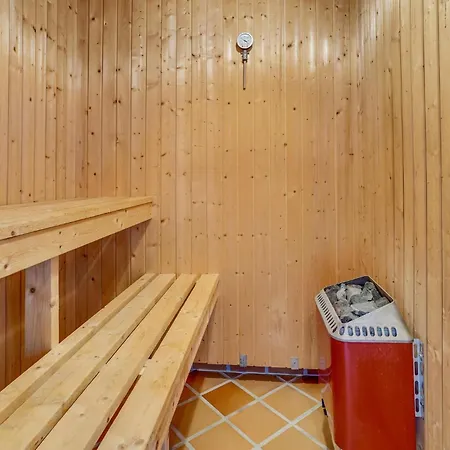 Beautiful In With Sauna Tatil Evi